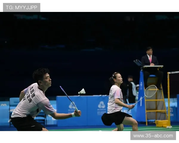 广州羽毛球队在最新团队协作排名中夺冠引领羽坛风潮